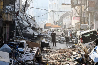 Deprem bölgesinde sandıktan ne çıktı?