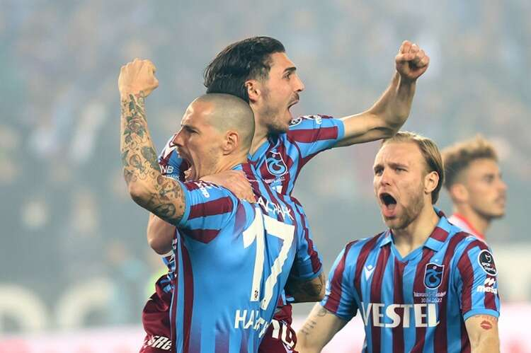 TRABZONSPOR DERS ÇIKARMALI!