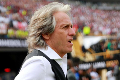 Jorge Jesus Fenerbahçe'den ayrıldığını açıkladı