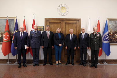 Bakan Güler'den önemli temaslar!