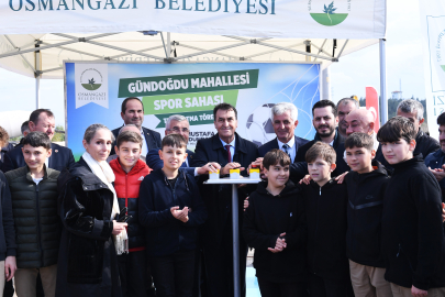 Bursa'da Gündoğdu Mahallesi’ne futbol sahası