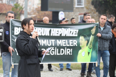 Hakem Halil Umut Meler'e destek için bir araya geldiler