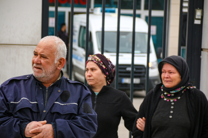 "Kızımı öldürdükten sonra soframızda yemek yedi"