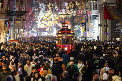 İstanbul nüfus olarak hangi ülkelerden daha büyük?