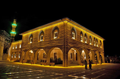 Tarihin ve maneviyatın izleri: Hacı Bayram Camii 