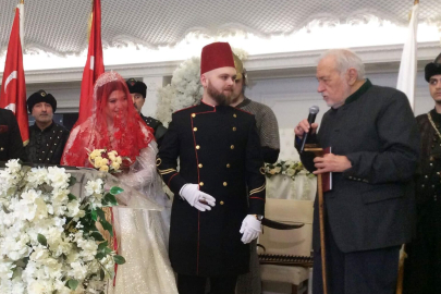 2. Abdülhamit Han’ın torunu evlendi! Nikah şahidi İlber Ortaylı oldu!