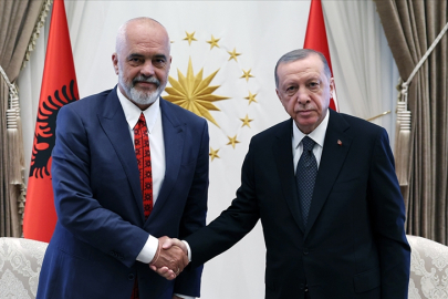 Arnavutluk Cumhuriyeti Başbakanı Edi Rama, Türkiye'ye gelecek