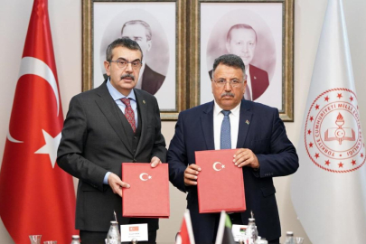 Türkiye ile Libya arasında imzalar atıldı