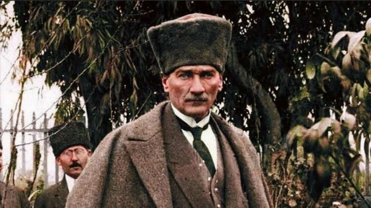 Türkiye Cumhuriyeti'nin kurucusu: Mustafa Kemal Atatürk -Bursa Hayat Gazetesi-3