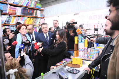 İYİ Parti Genel Başkanı Akşener'den esnaf ziyareti