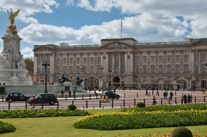 Buckingham Sarayı: Bir tarih yolculuğu