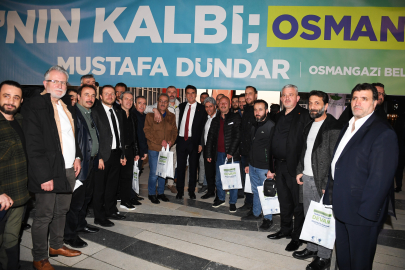 Başkan Dündar, berber esnafıyla iftarda buluştu