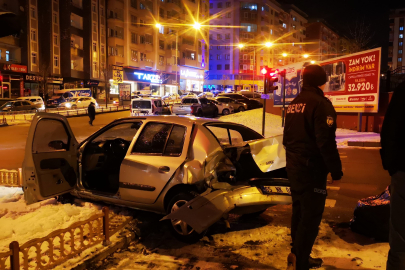 Erzurum’da 48 aracın karıştığı 17 ayrı trafik kazası