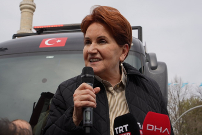 İYİ Parti Genel Başkanı Akşener'den Edirne'de esnaf ziyareti