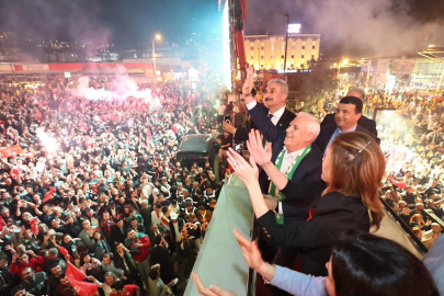 Bursa'da Bozbey seçildi, ilçelerde renkler farklı!