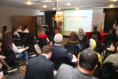 Nilüfer'de Belediye Kütüphaneleri Bölge Semineri başladı