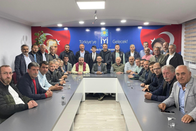 İYİ Parti Trabzon'da istifalar sürüyor!