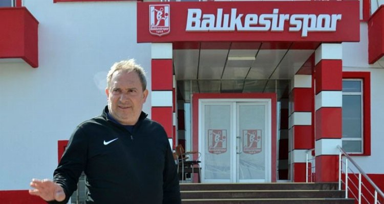 Balıkesirspor’un efsane kaptanı Can Cangök'e veda - Bursa Hayat Gazetesi-2