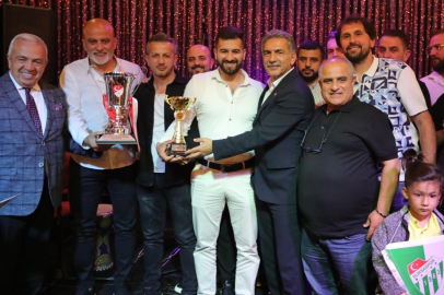 Gemlik Belediyespor, Bursa Cup Veteran Futbol Turnuvası şampiyonu