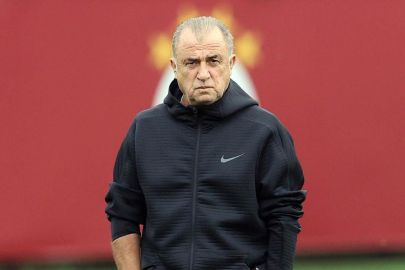 Fatih Terim yönetimindeki Panathinaikos, şampiyonluk umutlarını yitirdi