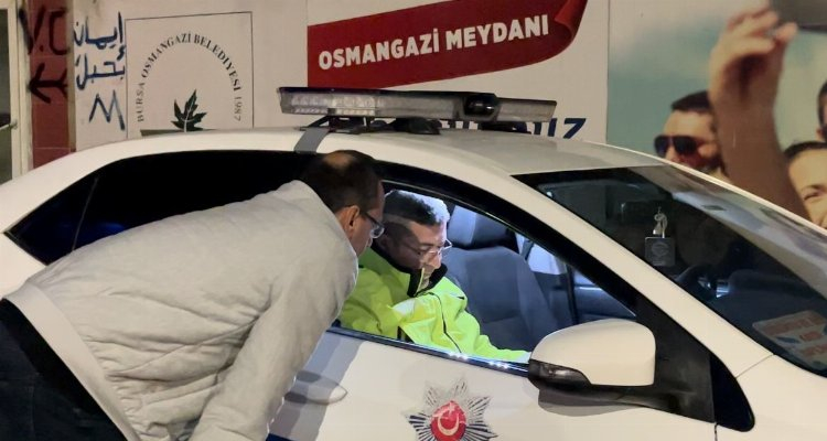 Bursa'da 'yakmayın beni' diyerek polisle pazarlığa kalkıştı! - Bursa Hayat Gazetesi-2