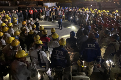 Zonguldaklı madencilerden yangın tatbikatı