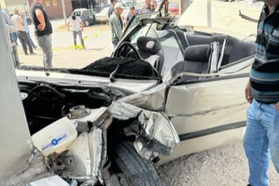 Aracın hurdaya döndüğü kazada 1 kişi yaşamını yitirdi