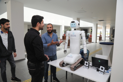 BTÜ'nün robot günlerine yoğun ilgi