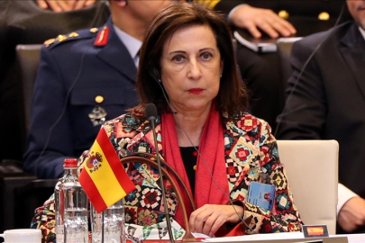 İspanya Savunma Bakanı Gazze'de olanlar için soykırım dedi