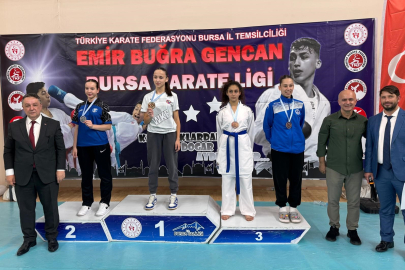 Karate turnuvası Bursa'da düzenlendi