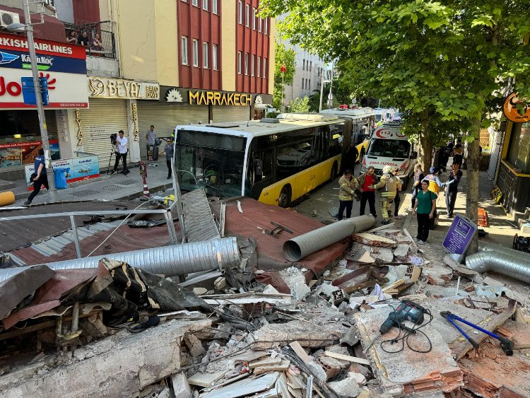 İstanbul'da bina çöktü! Çok sayıda ekip sevk edildi - Bursa Hayat Gazetesi-2