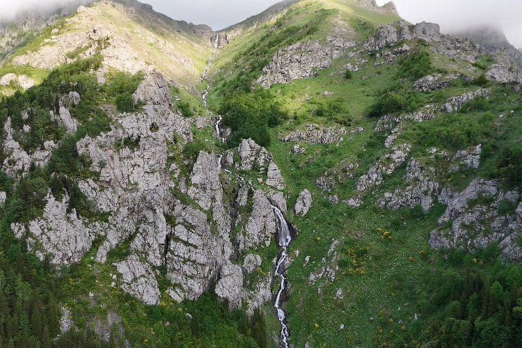 Görenler İsviçre sanıyor ama Türkiye'de! Büyüleyici atmosfere sahip - Bursa Hayat Gazetesi-3