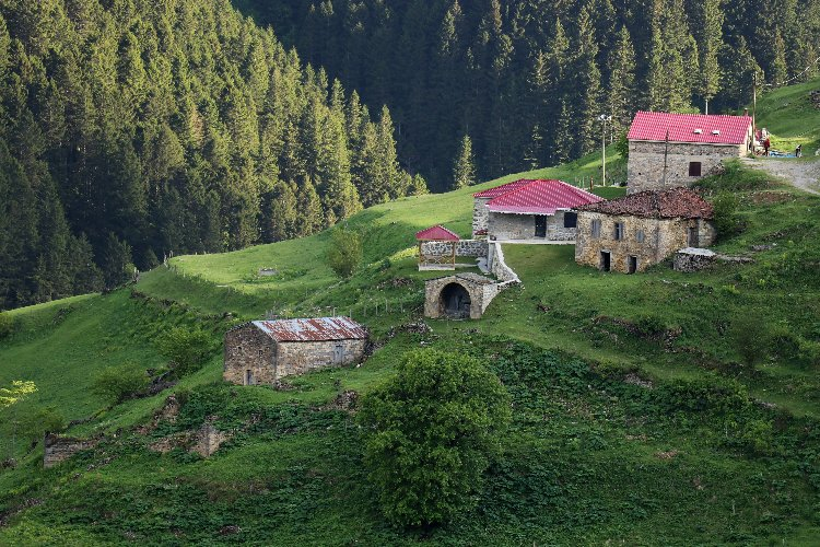 Görenler İsviçre sanıyor ama Türkiye'de! Büyüleyici atmosfere sahip - Bursa Hayat Gazetesi-7