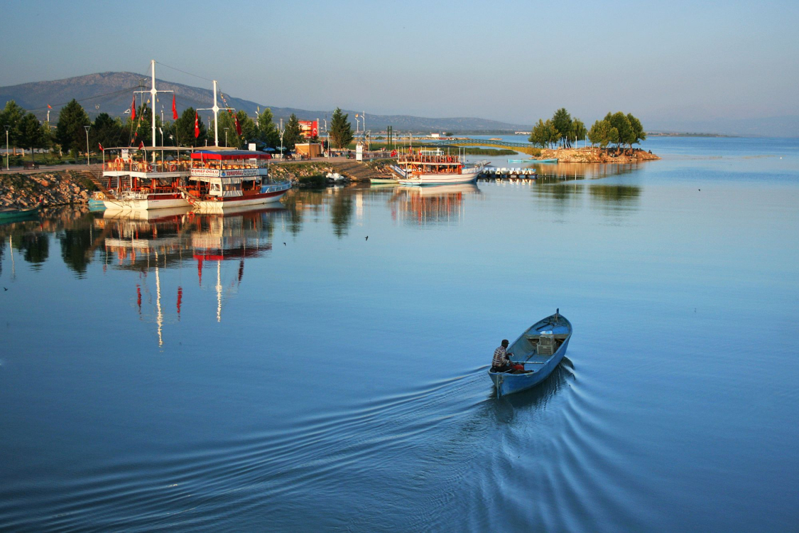 Türkiye'nin önemli turizm destinasyonlarından biri: Beyşehir Gölü -Bursa Hayat Gazetesi-2