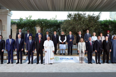 Cumhurbaşkanı Erdoğan G-7 Liderler Zirvesi'nde aile fotoğrafı çekimine katıldı