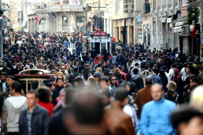 İstanbul'da ne kadar yabancı yaşıyor? Bakanlık açıkladı