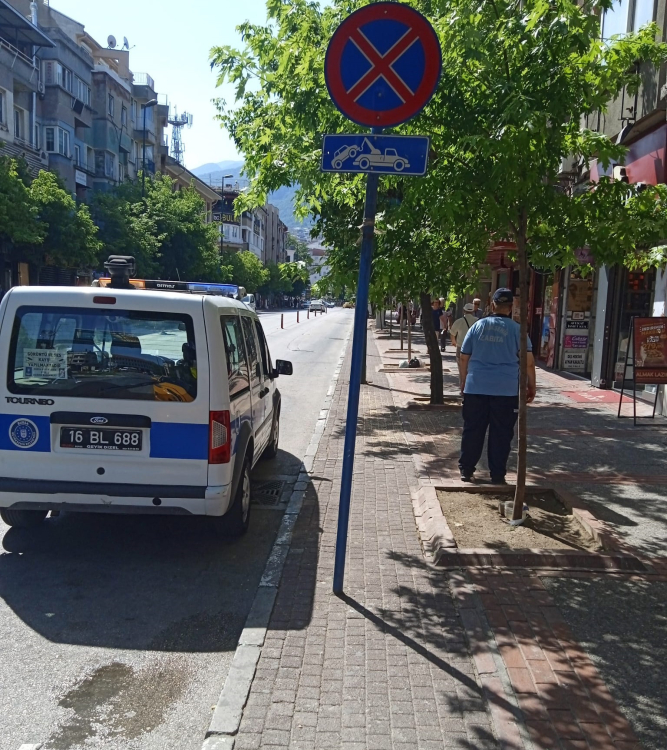 Bursa'da 9 günlük tatilde zabıta ekipleri göz açtırmadı! - Bursa Hayat Gazetesi-3