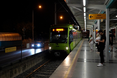 Bursa'da gece seferlerine vatandaşlardan tam not