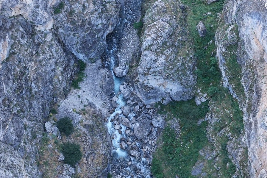 Tarihin ve doğanın kucağında: Irınkara Mağarası ilk kez görüntülendi