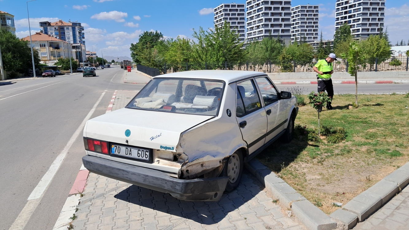 Otomobil ile sürat motoru çarpıştı: 1 yaralı!-Bursa Hayat Gazetesi-2