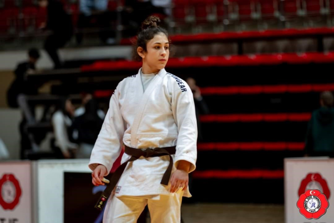 Judo Ümit Milli Takımı Bulgaristan'da ikinci oldu - Bursa Hayat Gazetesi-2