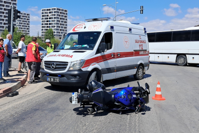 Otomobil ile sürat motoru çarpıştı: 1 yaralı!