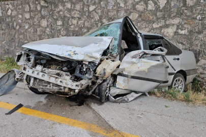 Kastamonu’da otomobil ile hafif ticari araç çarpıştı