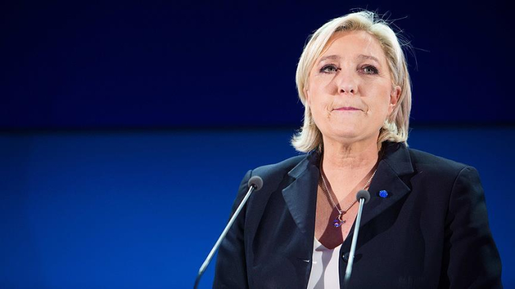 Fransa'nın aşırı sağcı lideri Marine Le Pen kimdir ve kaç yaşında? Le Pen'in siyasi kariyeri ve hayatı - Bursa Hayat Gazetesi-7
