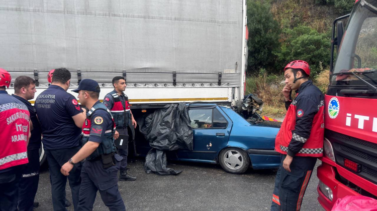 Zincirleme kazada ortalık savaş alanına döndü - Bursa Hayat Gazetesi-5