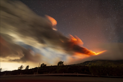 Etna Yanardağı faaliyete geçti