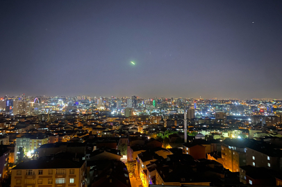 İstanbul'da gökyüzünde parlak cisim görüldü