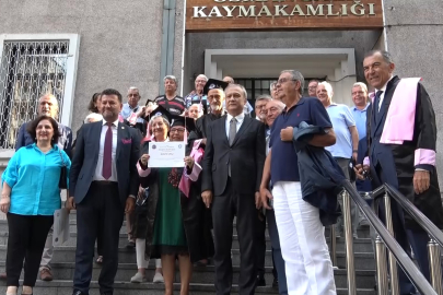 Bursa'da 50 yılın ardından mezuniyet sevinci!