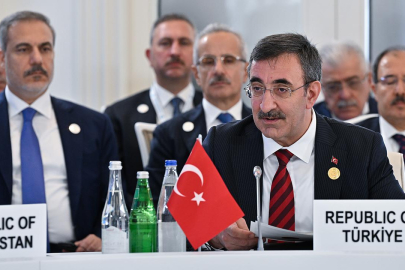 Cumhurbaşkanı Yardımcısı Yılmaz: 'Azerbaycan'a destek vermemiz kardeşliğimizin bir gereği'
