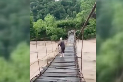 Sosyal medyada viral oldu: Canını hiçe sayarak bakın ne yaptı!